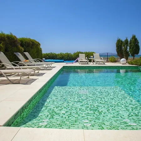 Ayia Thekla Seafront Lavender * Айя-Напа